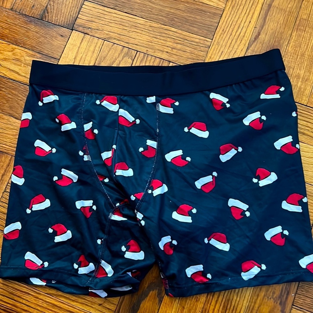 nwot christmas boxers size: XL